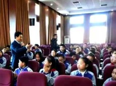 北京实验学校开展“爱的行动”主题教育成果丰硕
